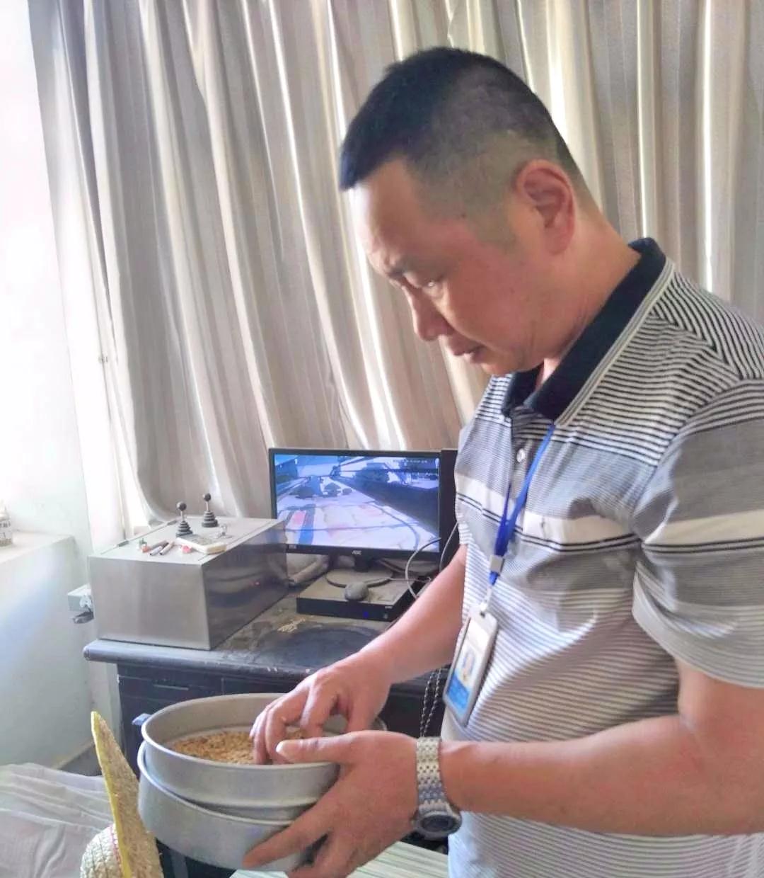 保證糧食收購(gòu)任務(wù) 保障國(guó)家糧食安全